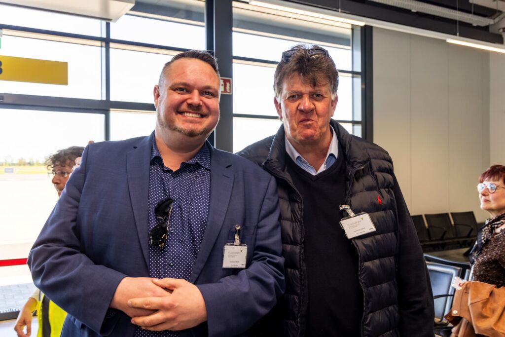 MIT - Besichtigung Flughafen Braunschweig